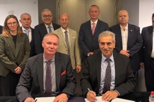 اللجنة الوطنية لإدارة غزة و"GIZ" توقعان مذكرة لدعم التعافي وإعادة الإعمار
