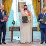 الرئاسة ترحب باتفاقية مكة للدفاع المشترك بين السعودية وتركيا وباكستان