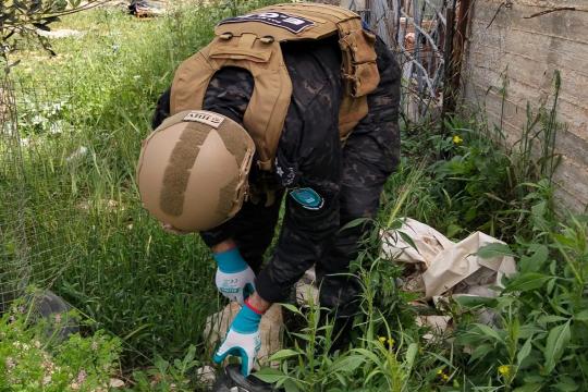 الشرطة تتعامل مع شظايا صاروخية في سلفيت دون إصابات