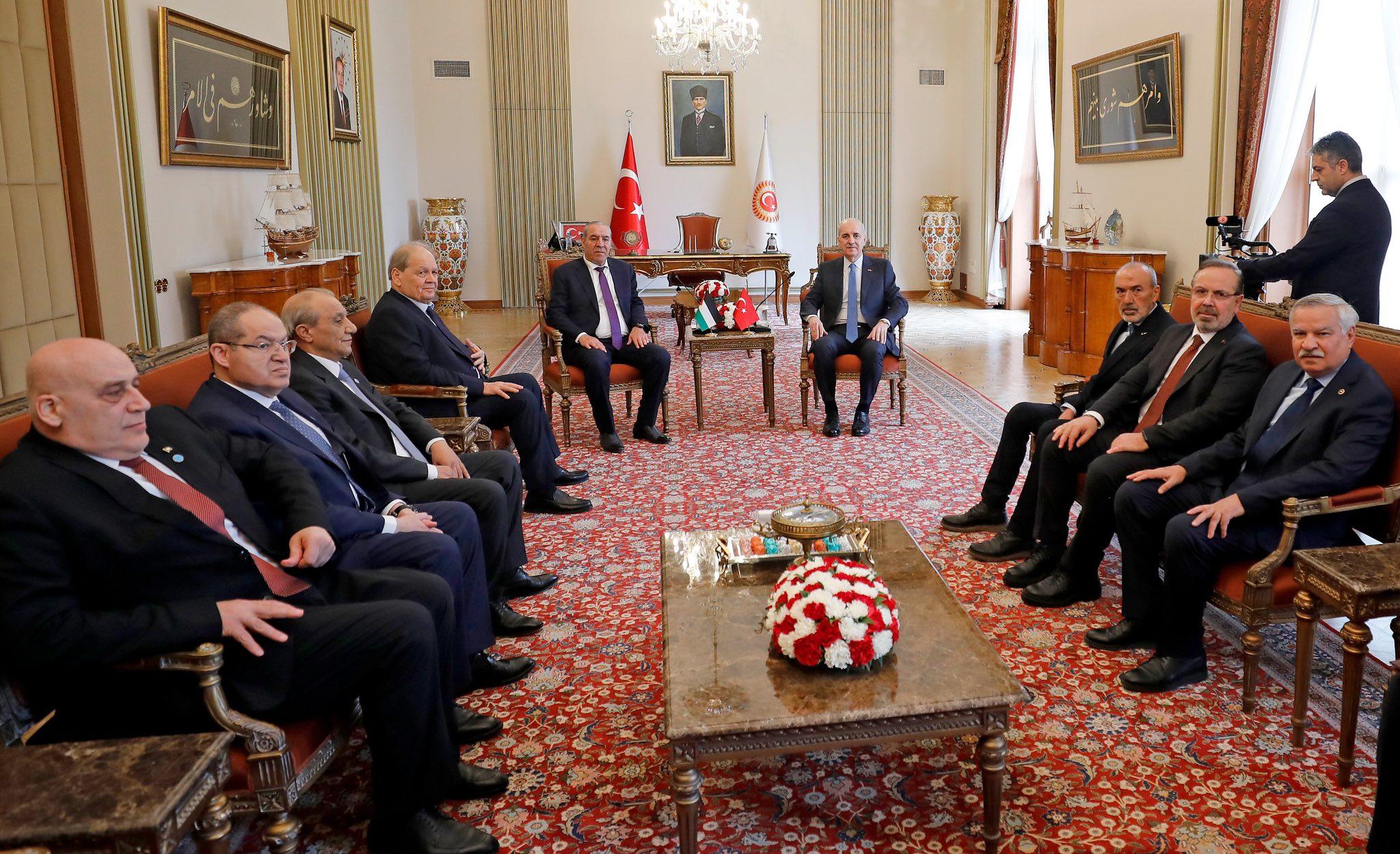 حسين الشيخ وروحي فتوح يبحثان مع الجانب التركي آخر المستجدات السياسية والأوضاع في الأرض المحتلة