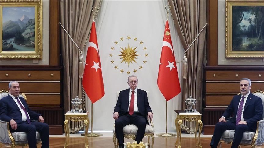 وفد فلسطيني رفيع يلتقي الرئيس التركي أردوغان لتعزيز الدعم للقضية الفلسطينية