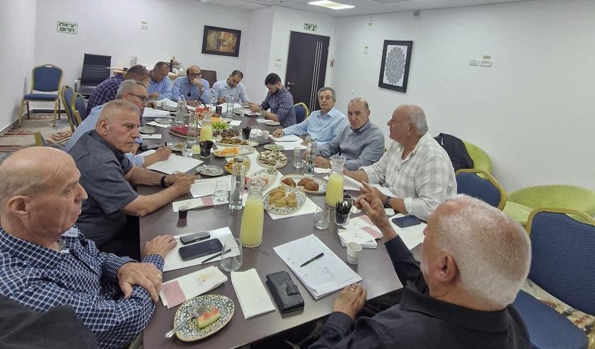 في اجتماع مع لجنة الوفاق بالناصرة: التأكيد على وحدة التمثيل العربي ورفض أي صيغة تمسّ استقلالية التجمّع