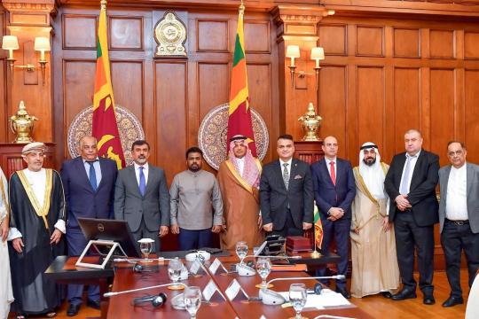 الرئيس السريلانكي يؤكد دعمه لحقوق الشعب الفلسطيني ويدين استهداف المدنيين