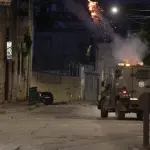 اقتحامات واعتداءات واسعة للاحتلال والمستوطنين في الضفة الغربية وإصابات واعتقالات