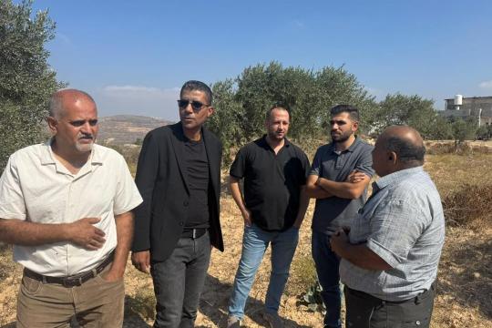 الزبيدي من قصرة: تعزيز صمود الفلسطينيين في مواجهة تصاعد اعتداءات المستوطنين بالضفة