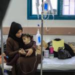 تحذيرات صحية من انتشار الأوبئة بين النازحين في غزة