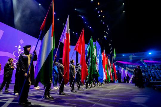 الوفد الفلسطيني يرفع علم بلاده في افتتاح دورة ألعاب الأندية العربية للسيدات بالشارقة