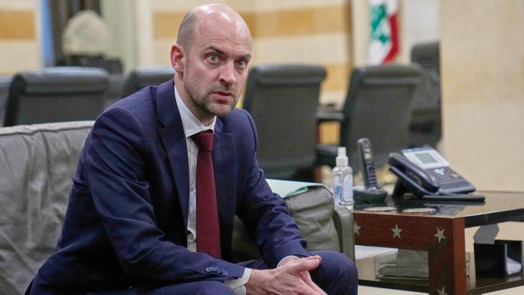 بارو يدعو لإنجاح المحادثات اللبنانية الإسرائيلية ويحذر من ربط مصير لبنان بتعثر المفاوضات الأميركية الإيرانية