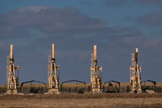 تراجع أسعار النفط مع آمال بمحادثات أميركية إيرانية لتهدئة التوتر