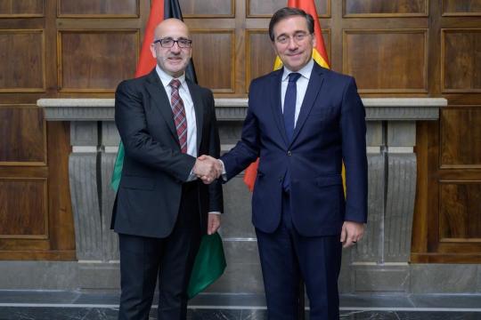 إسبانيا تتعهد بحشد دعم دولي عاجل لخزينة الحكومة الفلسطينية