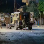 إصابة مسنّة في اعتداء لمستوطنين بمسافر يطا واقتحامات إسرائيلية واسعة في الضفة الغربية