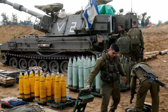 ضغوط إسرائيلية تنجح في دفع ألمانيا لرفع حظر السلاح