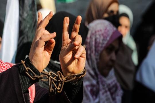 تدهور خطير على أوضاع الأسيرة فاتنة شرباتي من الخليل