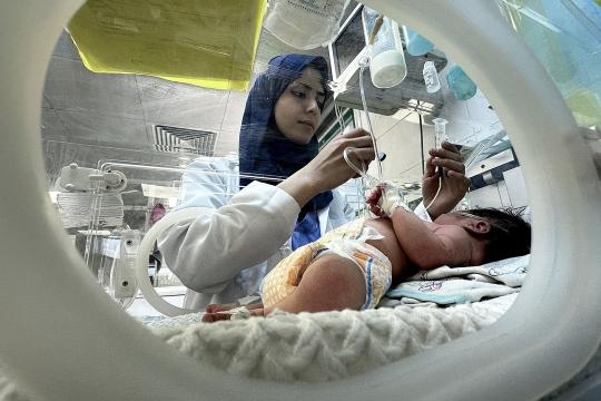 كارثة صحية صامتة في غزة: تشوهات خلقية ومواليد بلا رعاية