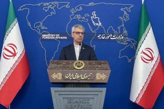 إيران تتوعد: إذا تعرضنا لأي هجوم سيكون ردنا شاملاً