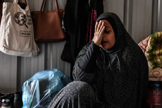 الإحصاء الفلسطيني: النساء يشكّلن 49% من السكان.. وخسائر الحرب والبطالة والنزوح تفاقم التحديات
