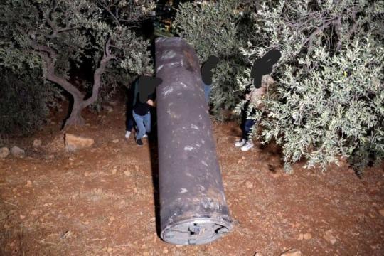 الدفاع المدني: 12 مهمة ميدانية بسبب شظايا صواريخ وإصابة 4 مواطنين منذ السبت