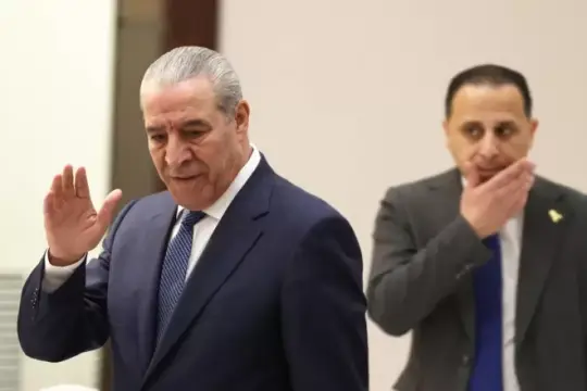 حسين الشيخ يبحث مع رئيس المخابرات المصرية تطورات الأوضاع في المنطقة