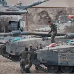 ضابط إسرائيلي بارز: دخلنا حرب غزة دون خطط عملياتية