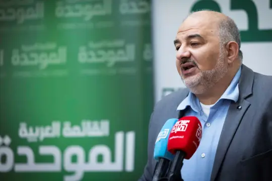 منصور عباس: دولة فلسطين موجودة وعلى الولايات المتحدة وإسرائيل الاعتراف بها