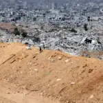 صحيفة الغارديان تكشف خطط إدارة ترامب لبناء قاعدة عسكرية في غزة