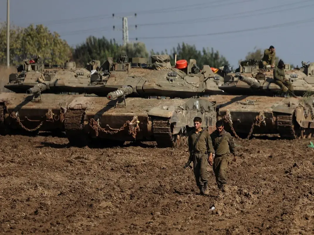 خطط لإنشاء مواقع عسكرية دائمة بعد هدم منازل القرى اللبنانية في جنوب البلاد، وسط تراجع أداء حزب الله