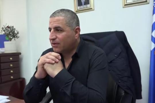 فساد يضرب بلدية نهاريا: اعتقال نائب العمدة ومسؤولين لصلتهم بمنظمات إجرامية