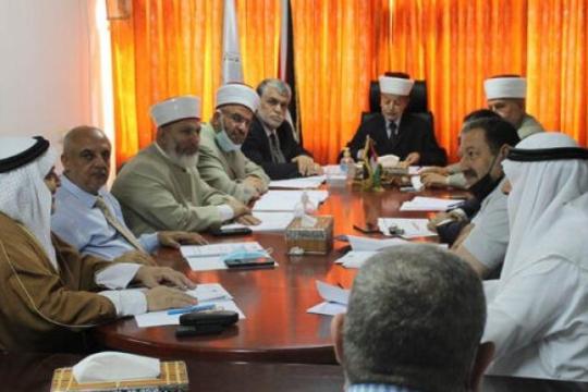 مجلس الإفتاء الأعلى يحذر من تصاعد الاستيطان وانتهاكات الاحتلال للقدس والأقصى