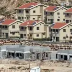 إسرائيل تسمح بربط البؤر الاستيطانية غير القانونية بالضفة بالمياه والكهرباء