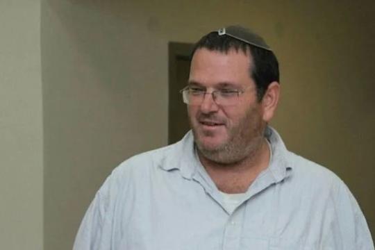 الشرطة الإسرائيلية تحقق مع شقيق رئيس الشاباك بتهمة تهريب بضائع إلى قطاع غزة