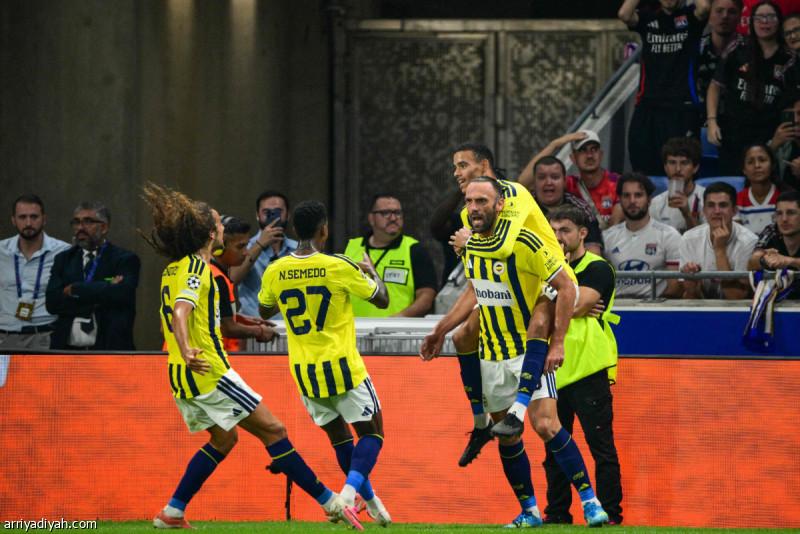 الفريق التركي يحسم التأهل بالفوز 2-1.. وفايكينج وأيك أثينا وسلوفان براتيسلافا يكملون عقد المتأهلين