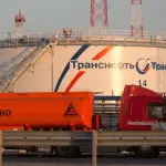 الولايات المتحدة تمنح الهند ترخيصاً مؤقتاً لشراء النفط الروسي وسط توترات خليجية