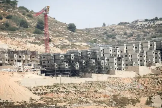 الاحتلال يصادق على بناء 764 وحدة استيطانية جديدة في الضفة الغربية