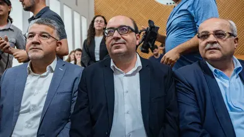 بعد تلميح المحكمة العليا باستبعاده