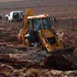 جرافات الاحتلال تبدأ شق طريق استيطاني جديد على أراضي بتير غرب بيت لحم