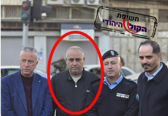 الشرطة الإسرائيلية تقول إن المشتبه به يشغل منصبًا أمنيًا رفيعًا في السلطة الفلسطينية، بينما لا تزال ملابسات القضية قيد التحقيق.