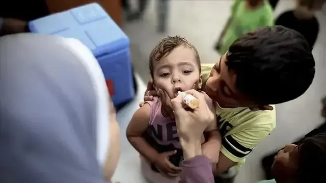 تيدروس أدهانوم يشيد بجهود الصحة العالمية واليونيسف والأونروا في حماية صحة الأطفال في القطاع