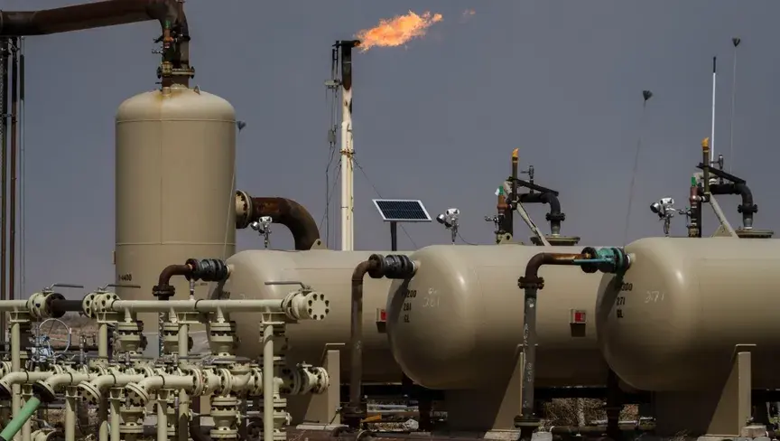 صعود حوض النفط الصخري الأكبر يهدد بتغيير خريطة سوق الغاز مع إنتاج ثانوي يرتبط بأسعار النفط أكثر من الطلب على الغاز