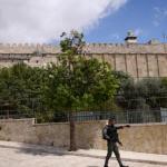 بلدية الخليل: قرار الاحتلال بشأن “سقف صحن الحرم الإبراهيمي” انتهاك خطير للوضع القائم