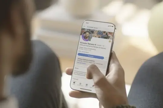 اتهامات خطيرة لـ LinkedIn بالتجسس على المستخدمين.. إجراءات قانونية أوروبية مرتقبة