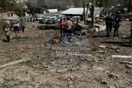 إصابات ودمار واسع إثر سقوط صاروخ إيراني في مستوطنة "بيت شيمش"