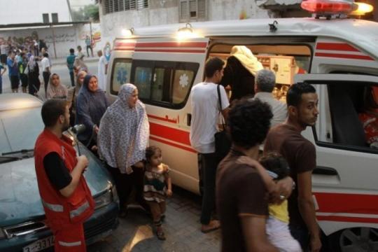 خرق متواصل للهدنة: شهداء وجرحى ونقص طبي حاد يهدد مستشفيات غزة بالخروج عن الخدمة