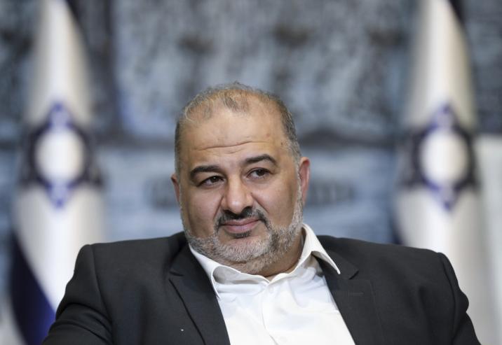 رئيس القائمة العربية الموحدة يدعو إلى مشاركة عربية كثيفة في التصويت