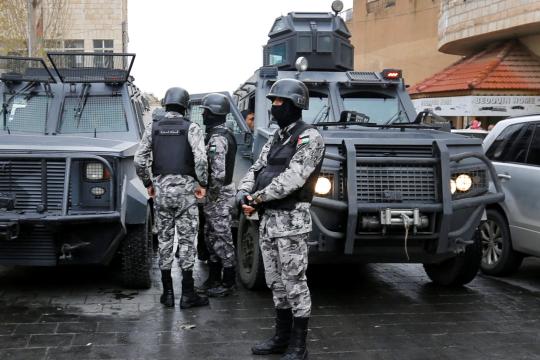 الأردن: قتلى وجرحى في هجوم مسلح على كنيسة بالكرك