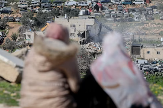 تصاعد الضم الإسرائيلي في الضفة الغربية يهدد مستقبل الحكم الفلسطيني في الخليل وتوسّع الاستيطان