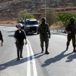 تصعيد ميداني واسع: اعتداءات للمستوطنين واقتحامات واعتقالات إسرائيلية في عدة مناطق بالضفة