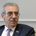 شعث يدعو لوقف فوري لإطلاق النار واستعادة الاستقرار بغزة