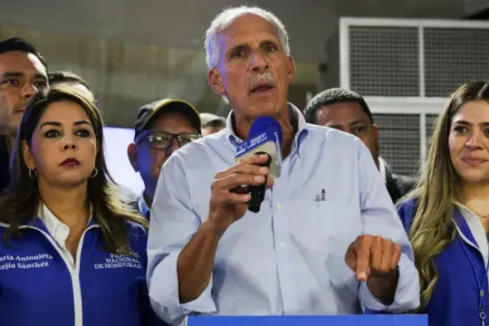 من أصول فلسطينية .. تيتو عصفورة يتصدر الانتخابات الرئاسية في هندوراس بعد فرز 34% من الأصوات