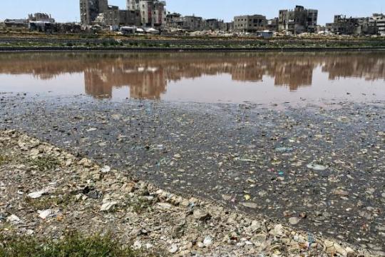 بلدية غزة تحذر من خطر فيضان مياه الصرف في بركة الشيخ رضوان شمال المدينة