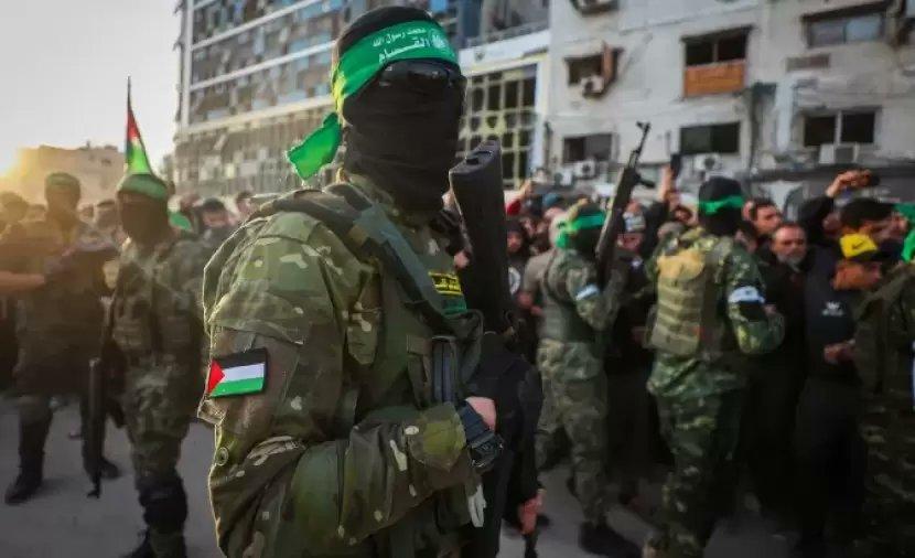 القناة 12 الإسرائيلية تكشف أن الجهاز استثمر موارد كبيرة في محاولات اختراق منظومات مرتبطة بحماس قبل أن يقرر تقليص انخراطه في ملف القطاع.